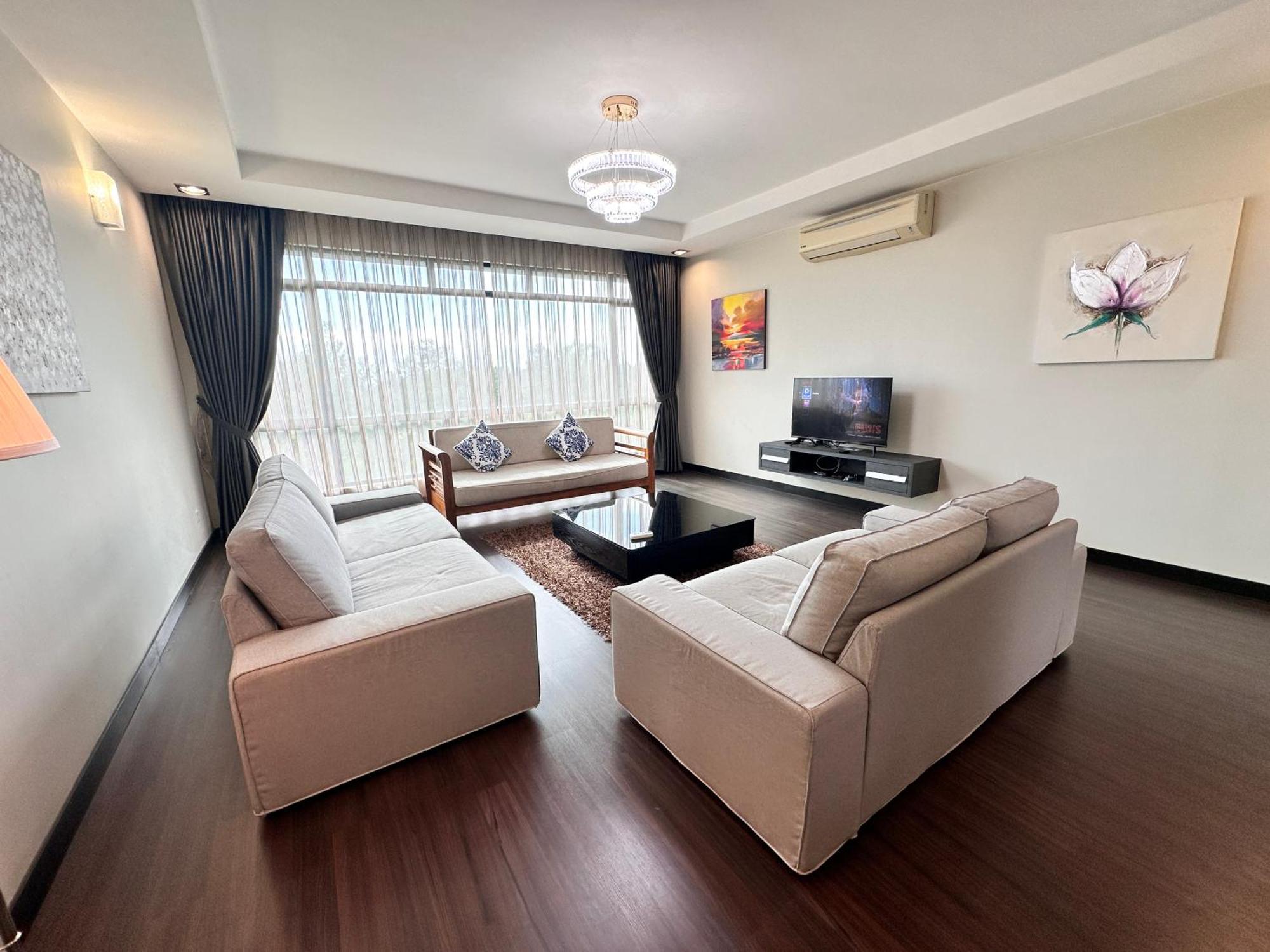 Aa Residen Luxury Condo Homestay 18Mins Walk Tanjung Aru Beach & Golf Course, Not Beach Side Resort كوتا كينابالو المظهر الخارجي الصورة